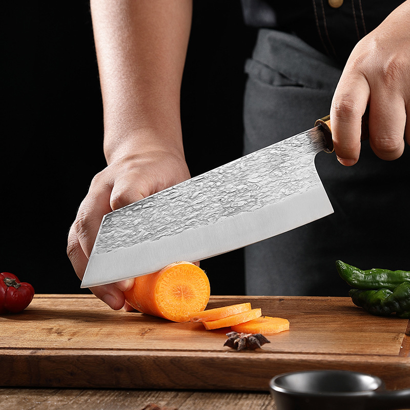 Nóż kuchenny w stylu japońskim – Kitchen Gadgets That Make Life Easier recenzja i cena
